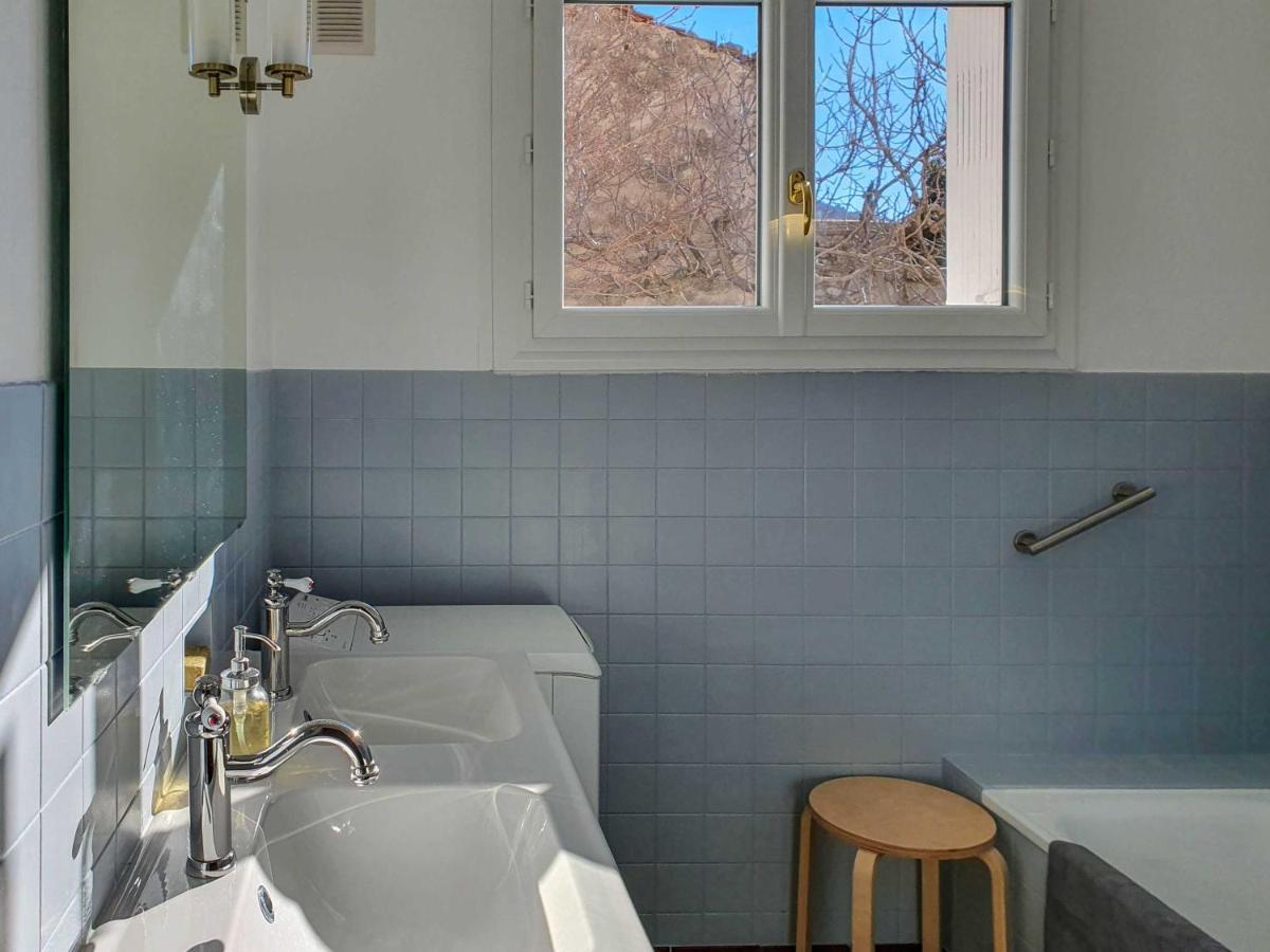 Brin D'Azur Apartment Nyons Bagian luar foto
