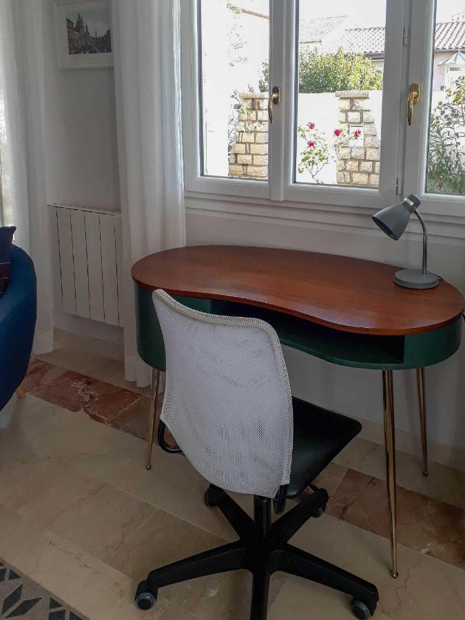 Brin D'Azur Apartment Nyons Bagian luar foto